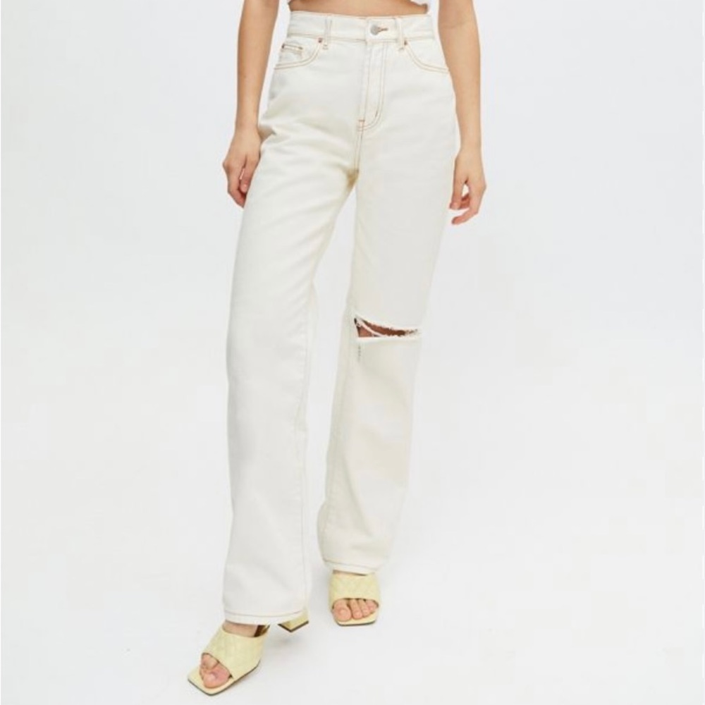 BDG Loose Straight Jean - Destroyed Ivory Denim size 24 Urban Outfitters